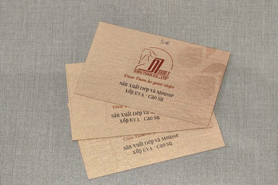 chat-lieu-in-card-visit-3