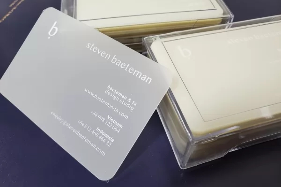name-card-nhua-trong-suot-3